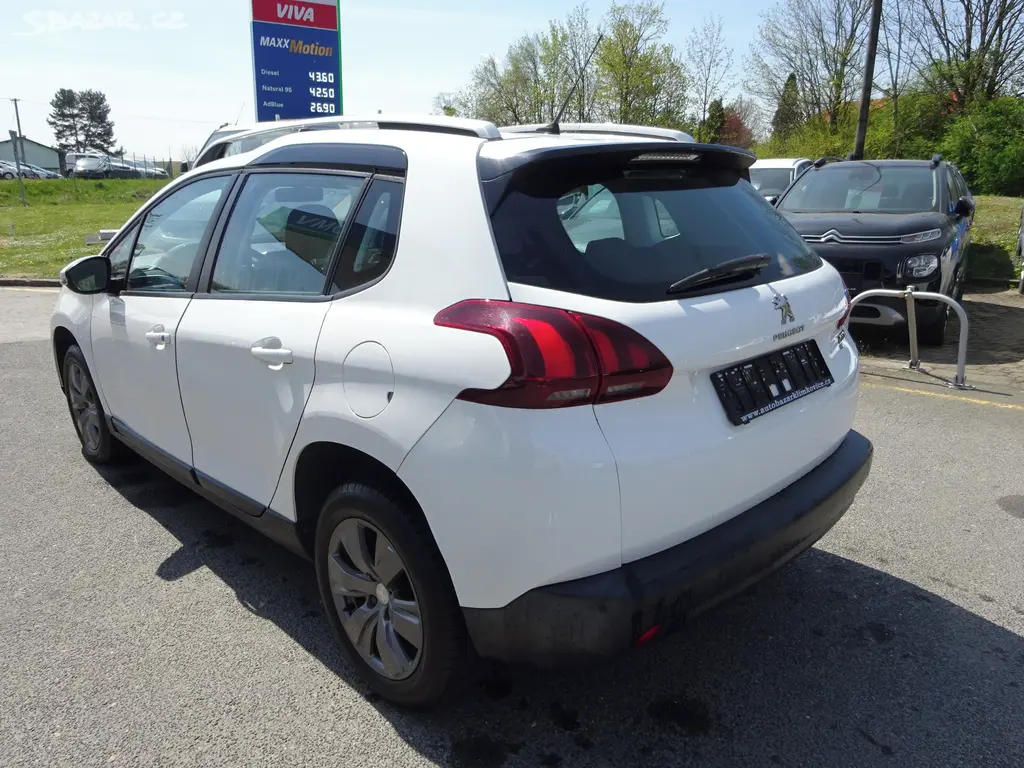PEUGEOT 2008 1,5 HDI, GARANCE KM - fotka 5