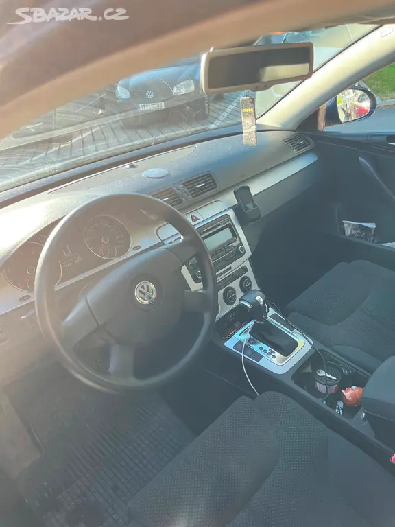 Volkswagen Passat B6 1.4 TSI 90kW DSG - fotka 6