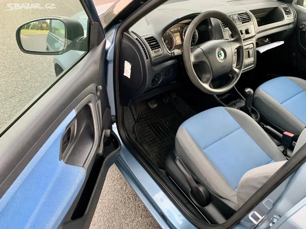 škoda fabia kombi 1.2 51kw tažné,nové STK - fotka 6