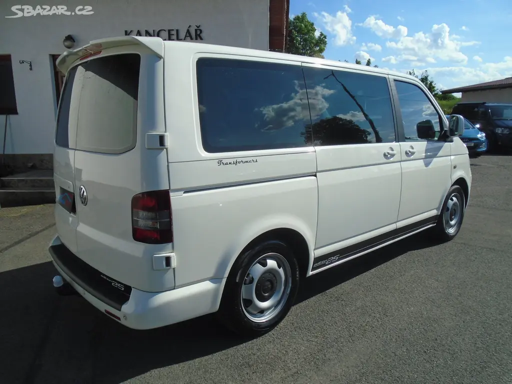 Volkswagen Transportér Caravelle 1.9 TDI - fotka 5