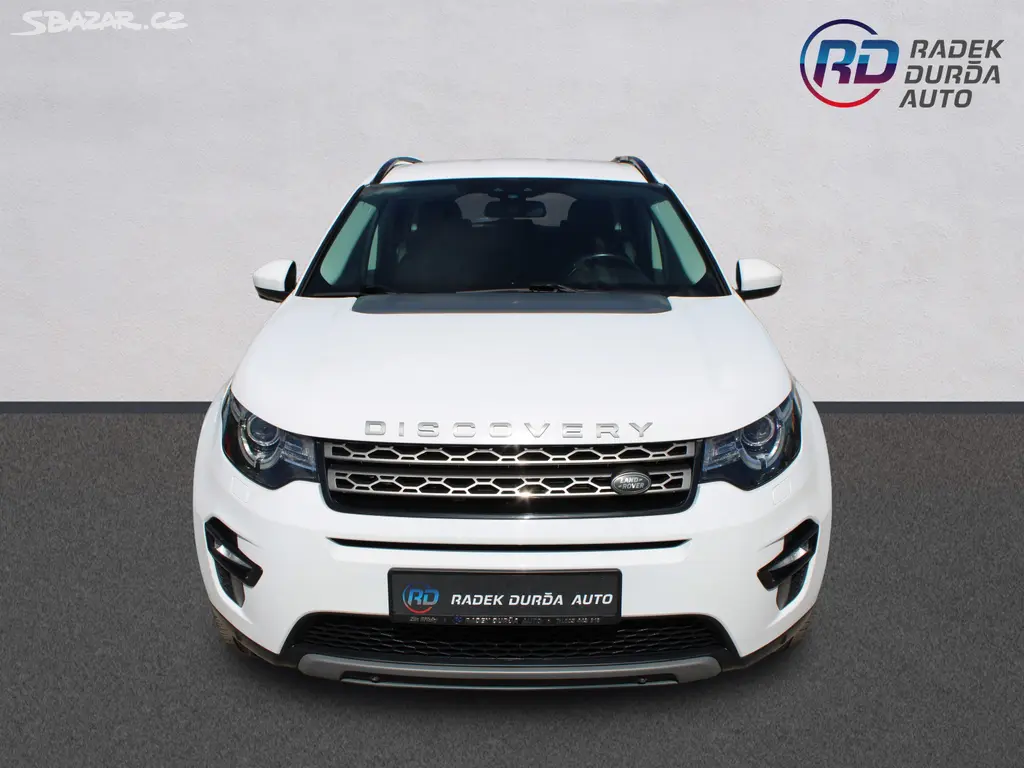 Land Rover Discovery Sport 2,0 TD4,ČR,A/T,4x4,2017 - fotka 2