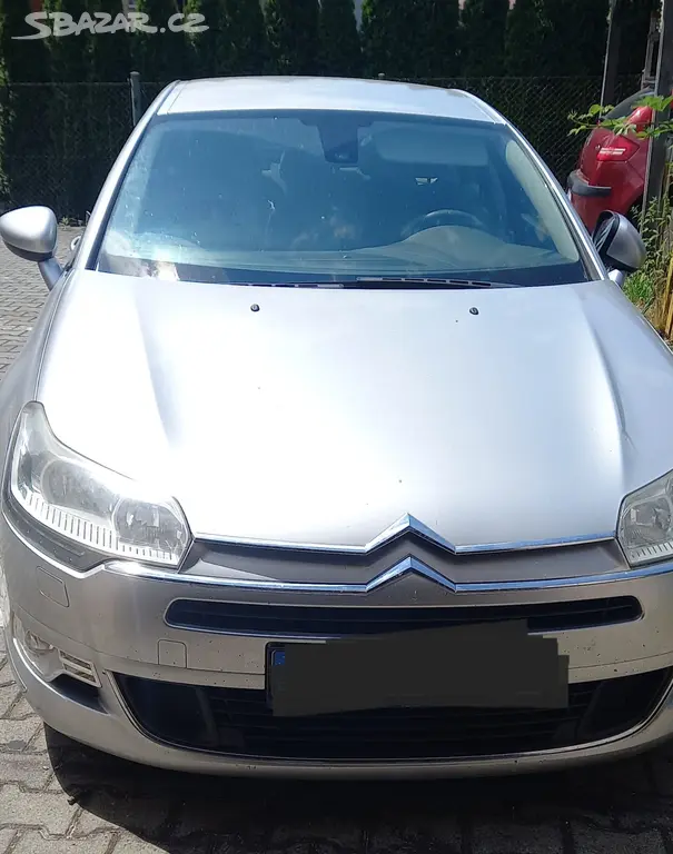 Citroen C5 2011 k opravě