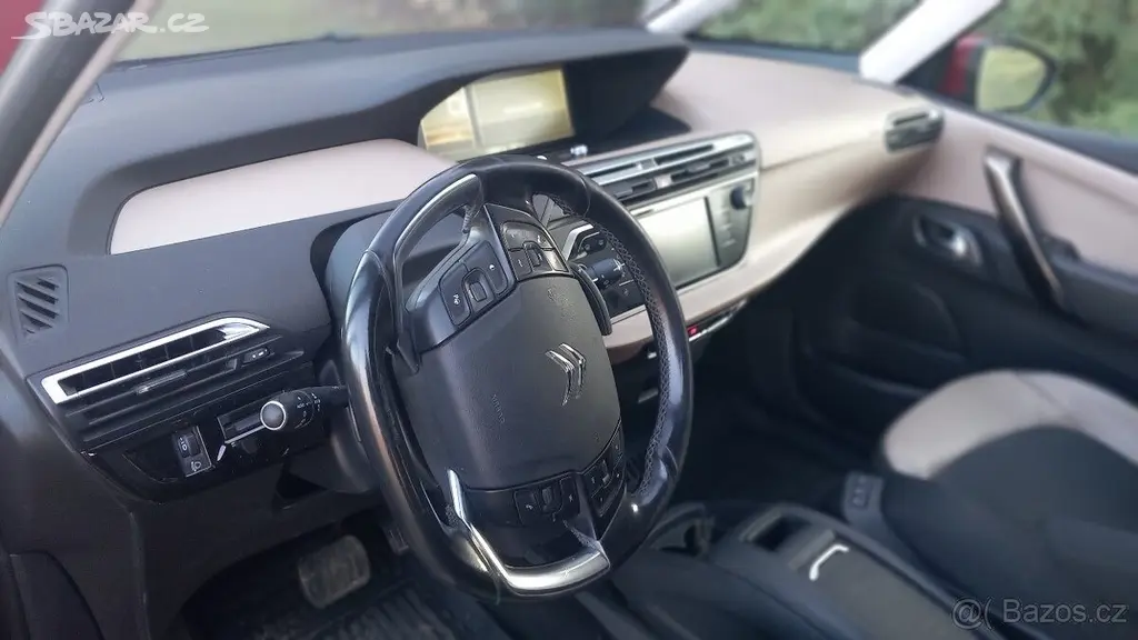 Citroën C4 Picasso 2,0 110kW automat,2015,202000 - fotka 6