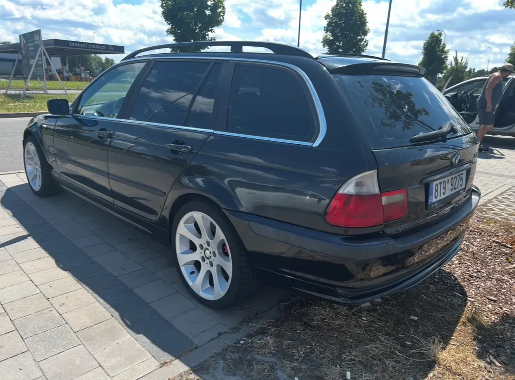 BMW E46 330xD - fotka 3