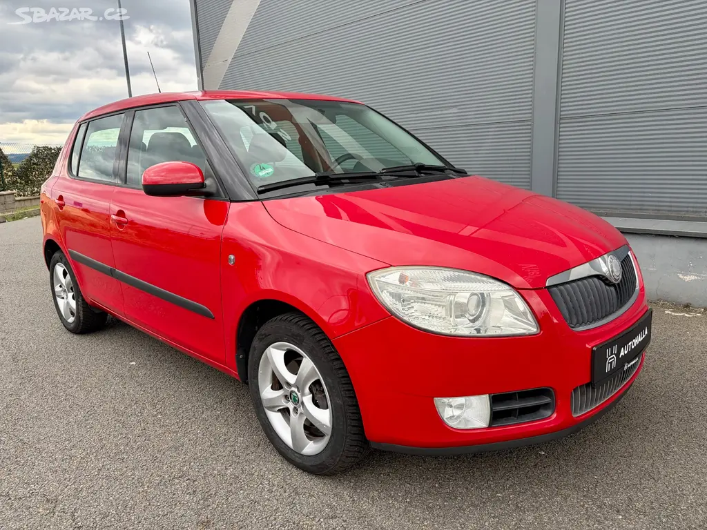 Škoda Fabia 2 (II) 1.6i 16V 77kW Style Edition. - fotka 4
