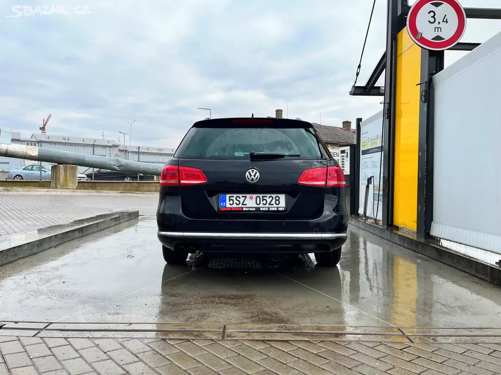 Volkswagen Passat 2.0 TDI 103 kW 2011 - fotka 6