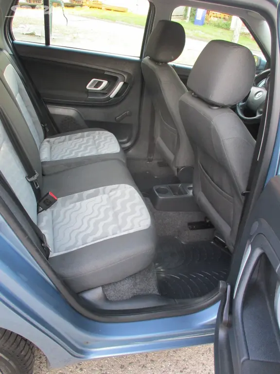 ŠKODA FABIA 1.4 16V,combi,ZÁRUKA - fotka 6