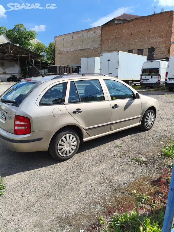 Škoda Fabia Facelift 2006 1.2 47kW - fotka 4