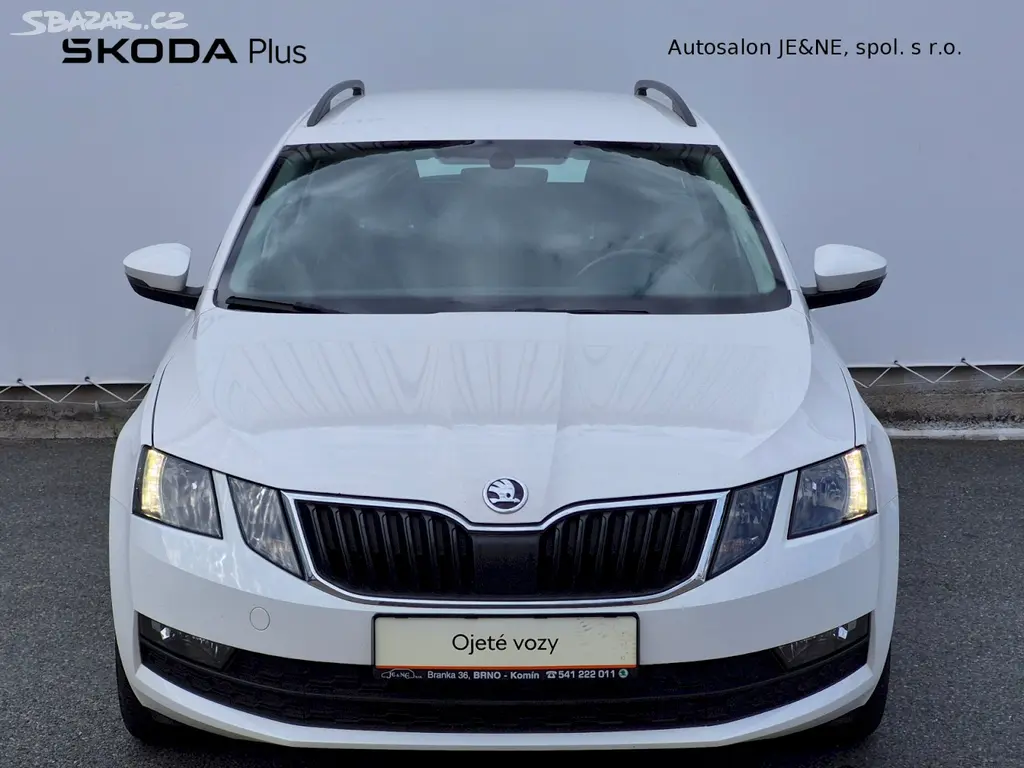 Škoda Octavia, Ambition PLUS 1.6 TDI 85kW Com - fotka 4