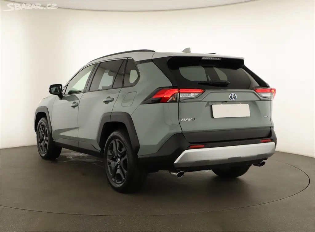 Toyota Rav4, 2.5 Hybrid, Full LED - fotka 3
