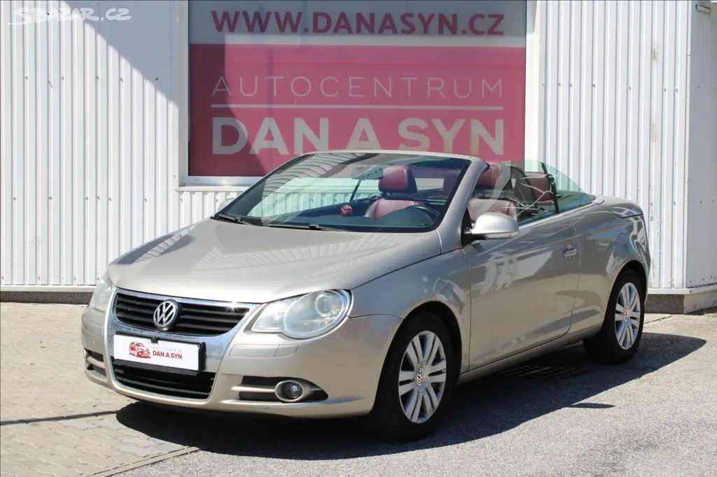 Volkswagen Eos, 2,0 TFSi 110 kW kůže, xenony
