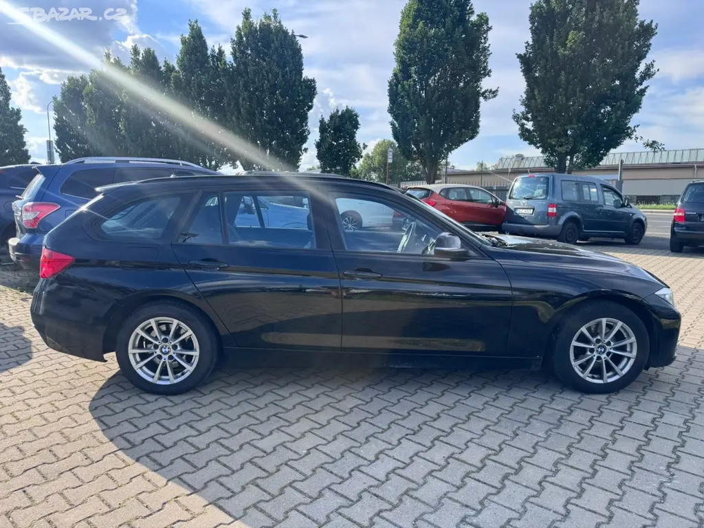 BMW Řada 3, 318D F11 2,0D 105 KW - fotka 6