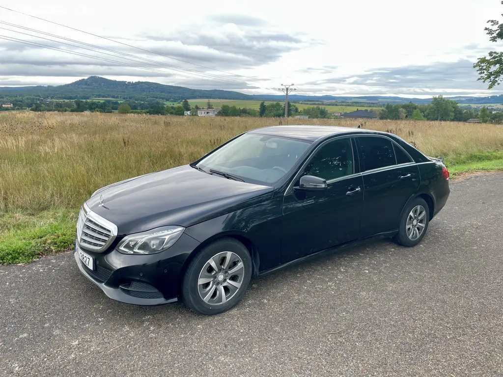 Mercedes Benz E 200 - fotka 5