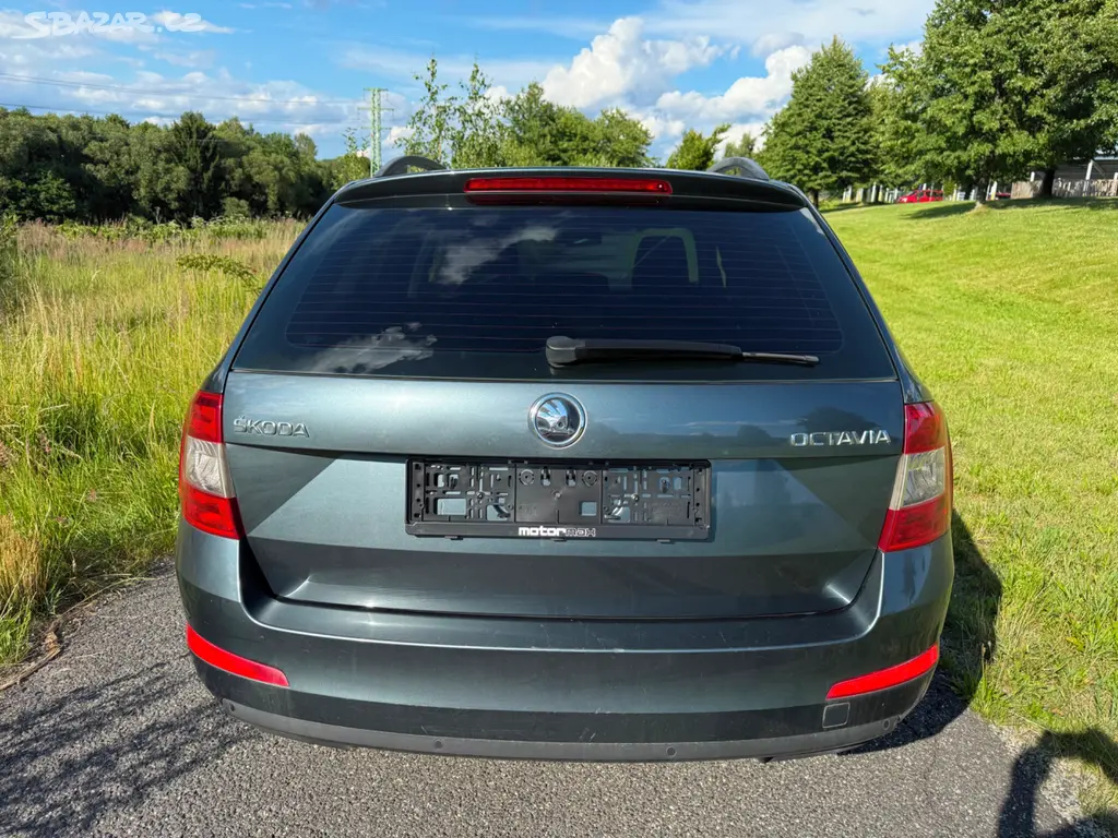 ŠKODA OCTAVIA III 1.2 TSI COMBI/ZÁRUKA/LETNÍ SLEVA - fotka 5