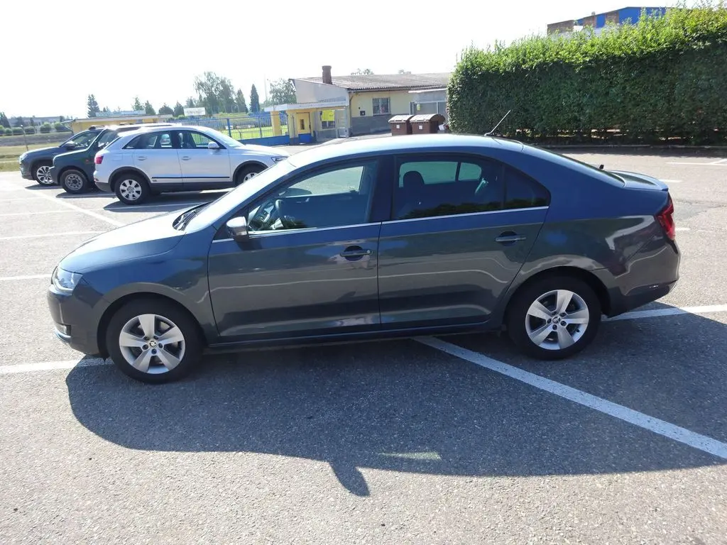 Škoda Rapid, 1.4 TSI (92 KW) AUTOMAT,závěs - fotka 2