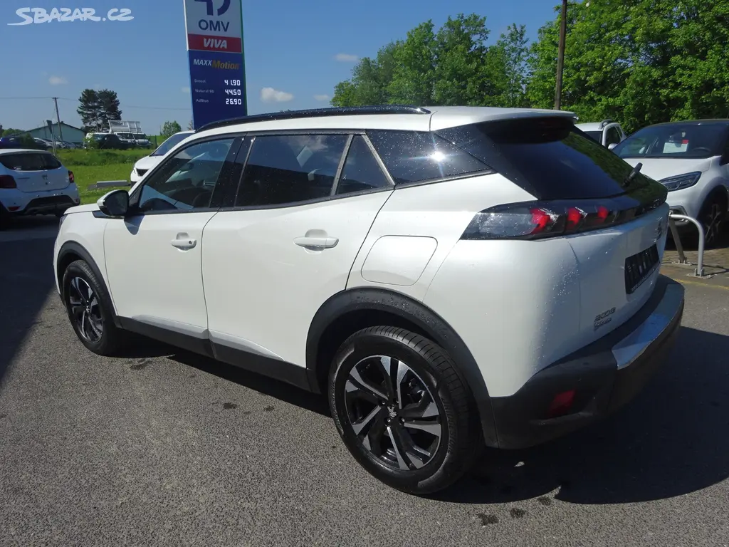 PEUGEOT 2008 1,5 HDI, GARANCE KM, AUTOMAT - fotka 4