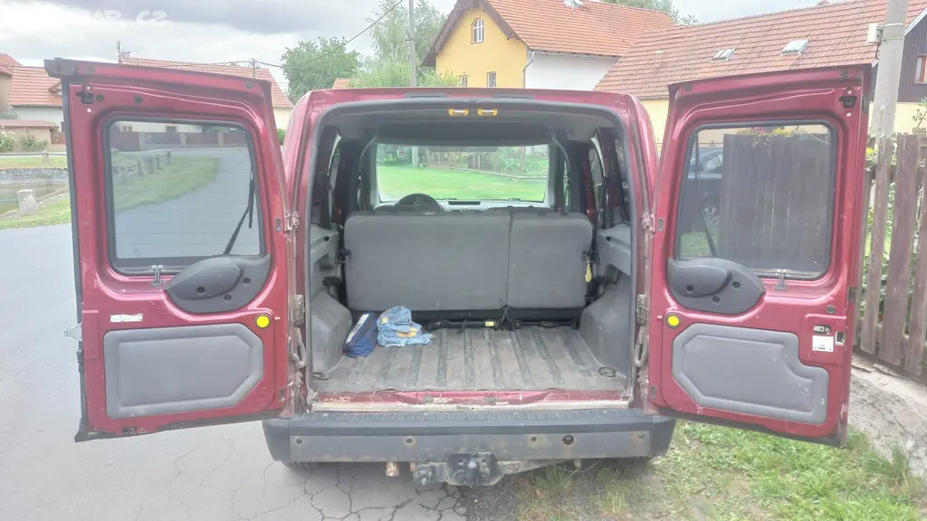 Ford Tourneo 2006 - fotka 2