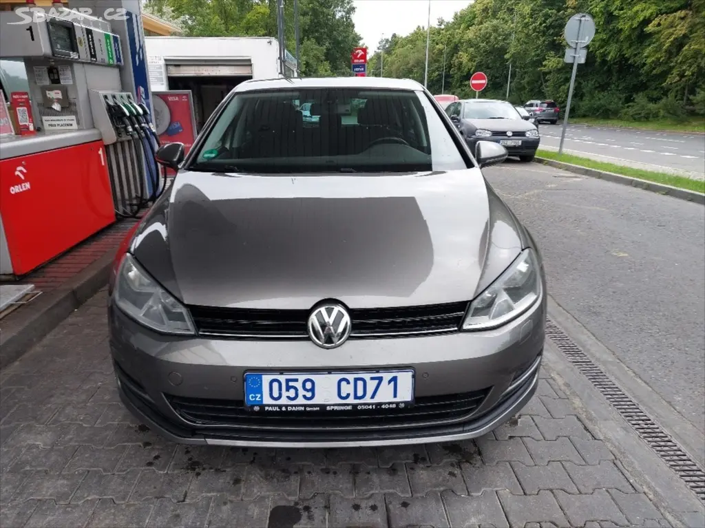 Volkswagen Golf 1,4 TSI 103 kW, 97.000 km