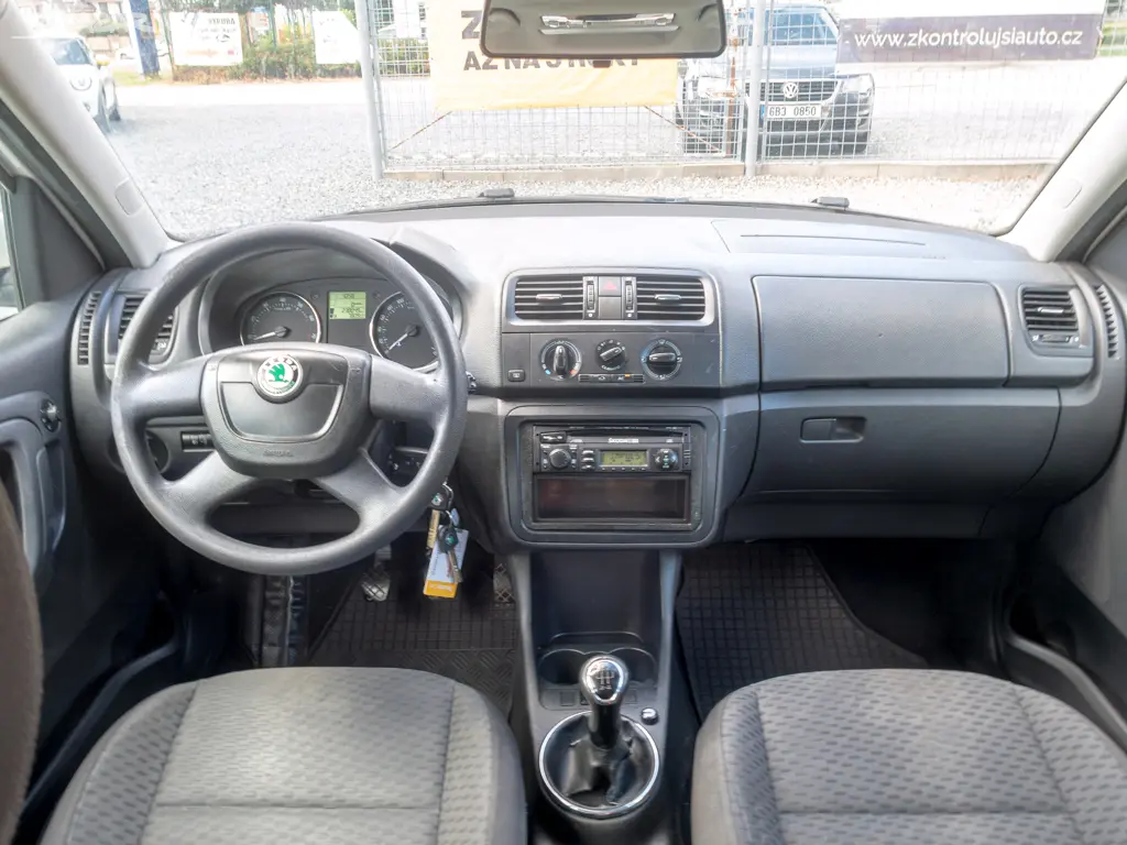 Škoda Roomster ČR 1.2TSI 63KW ac - fotka 3