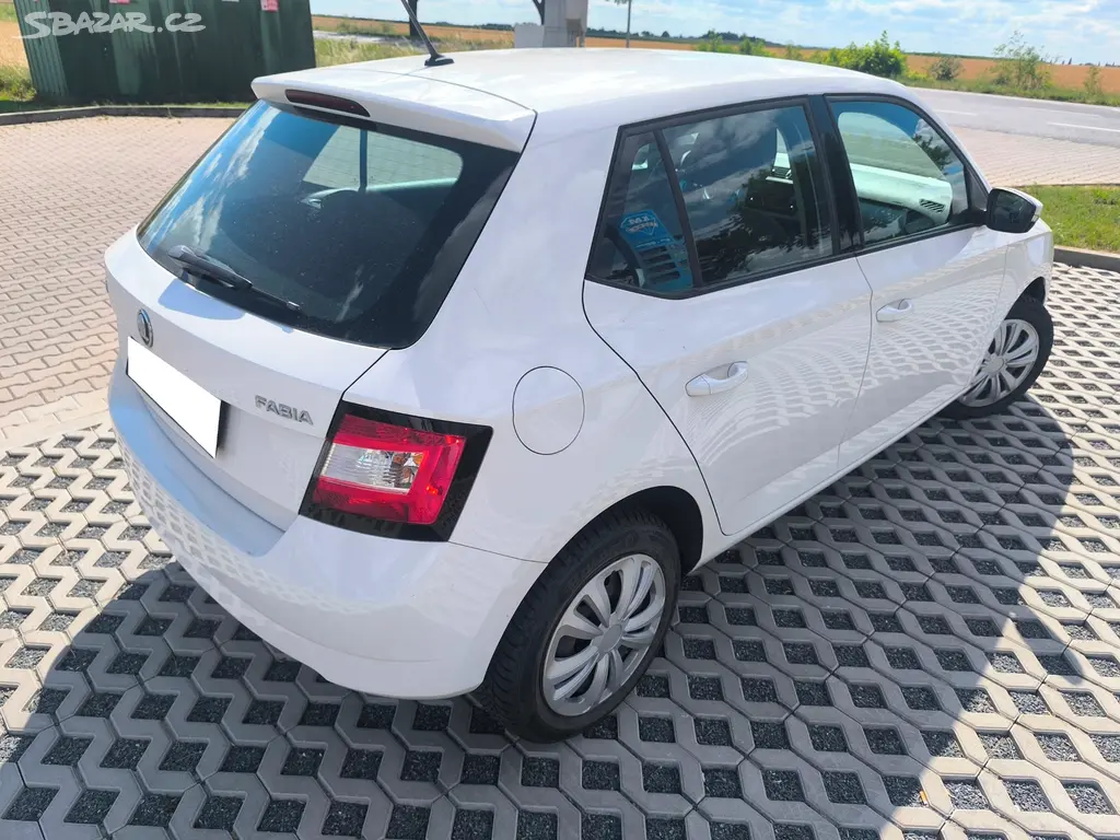 Škoda Fabia 1.4 TDI Ambition - fotka 4
