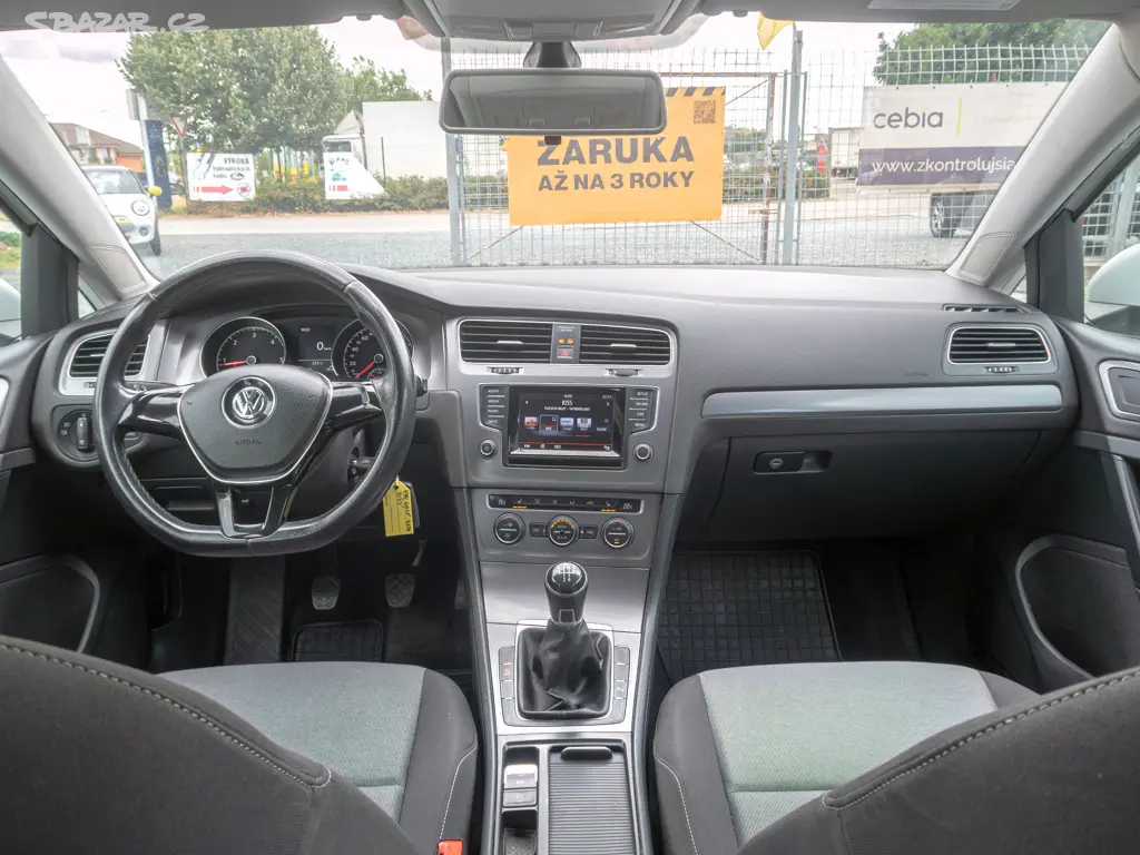 Volkswagen Golf 1.6TDI 77KW 2x KOLA - fotka 4