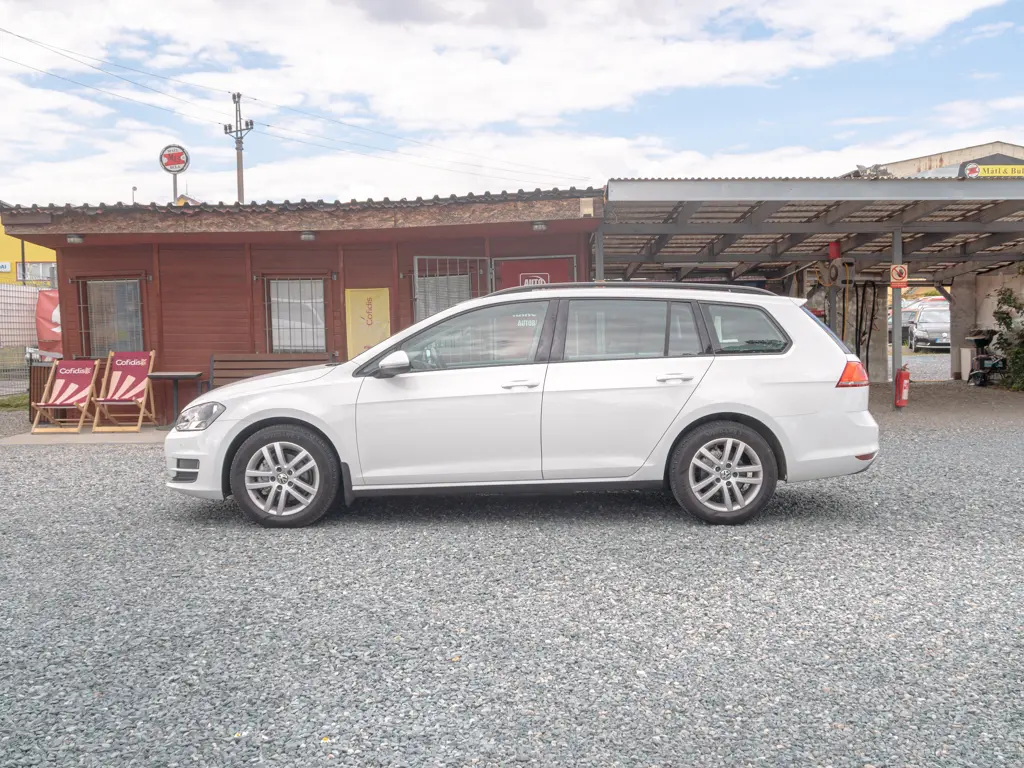 Volkswagen Golf 1.6TDI 77KW 2x KOLA