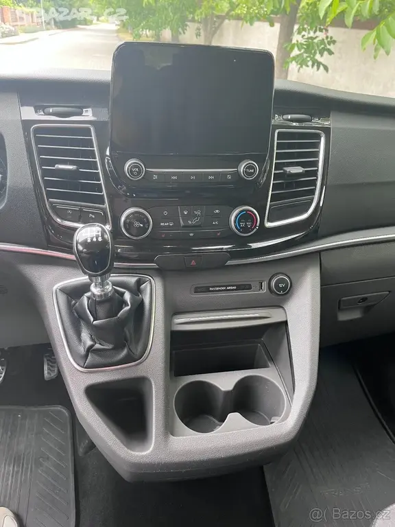 Ford Tourneo Custom 2,0 - fotka 6