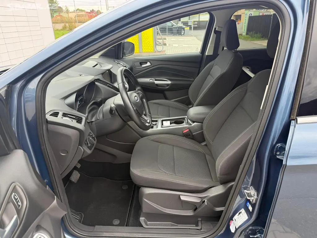 FORD KUGA 1.5 BENZIN TITANIUM AUTOMAT 2019 KAMERA - fotka 6