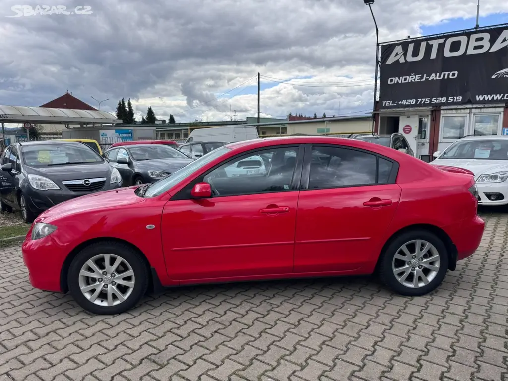 Mazda 3, AUTOMAT 1,6 77 KW KILOMETRY - fotka 3