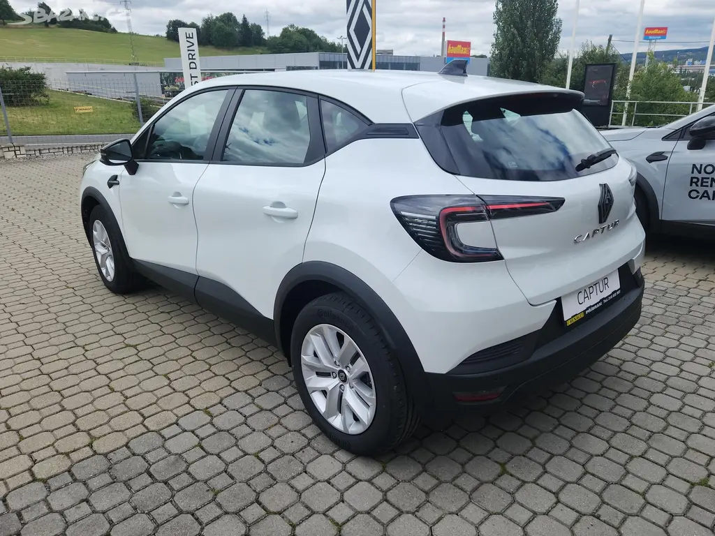 Renault Captur, evolution TCe 115 - fotka 4