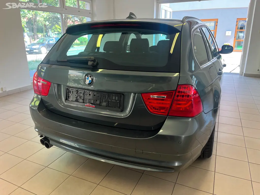 BMW 330d xDrive e91 Lci - fotka 6