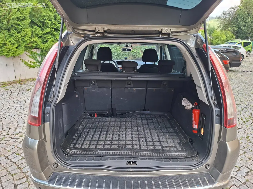 Citroën grant picasso 1,6VTI 88kw 7mist - fotka 4