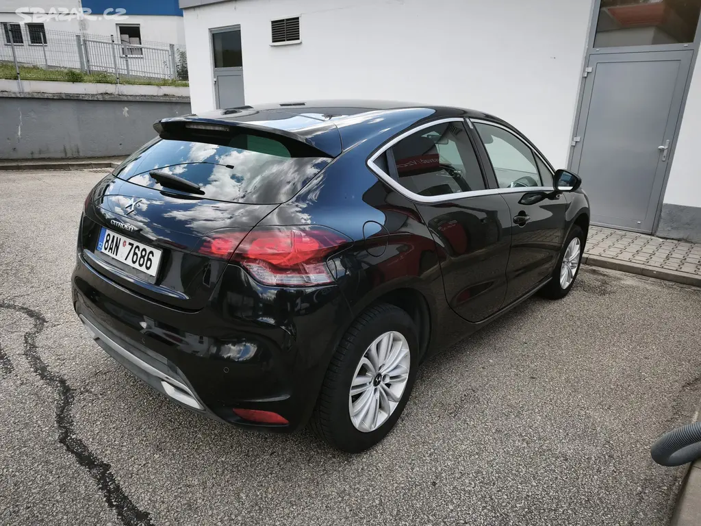 Citroën DS4, 1.6 VTi Chic - fotka 2