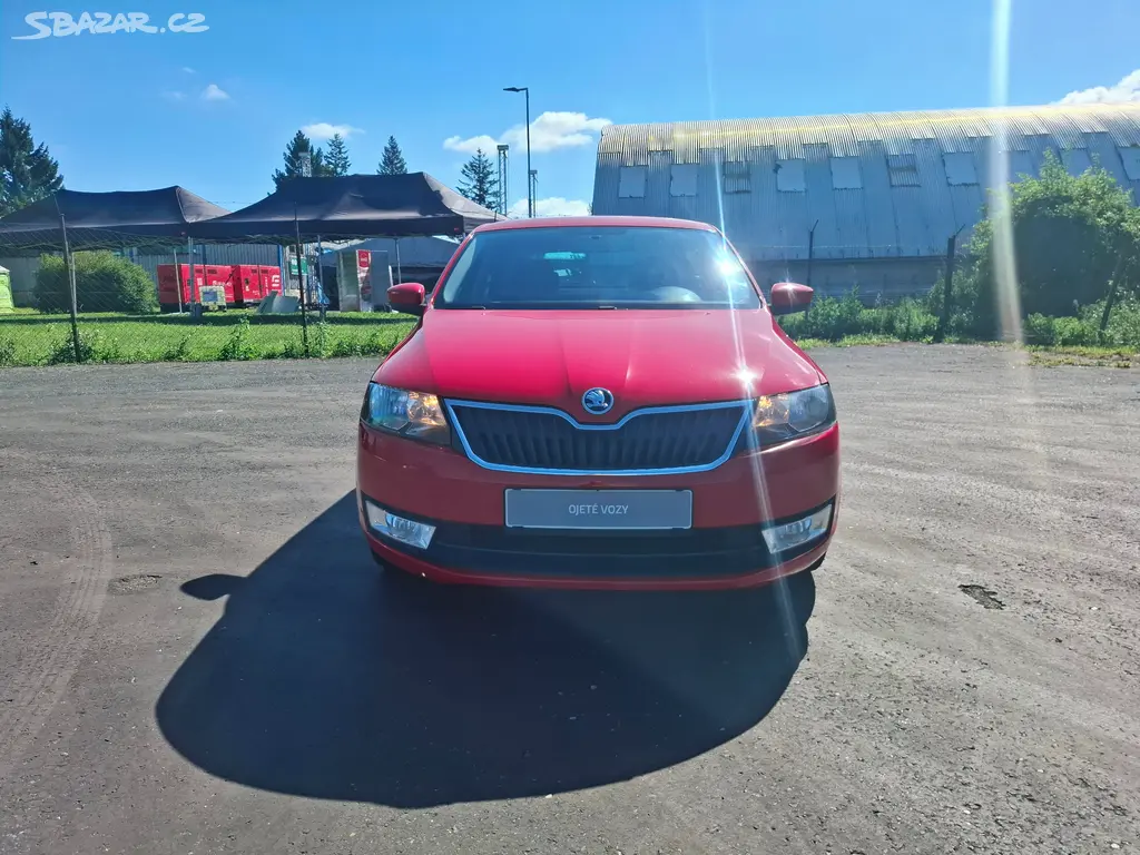 Škoda Rapid 1.2TSi 77kW,senzory,aut.klima,tažné ! - fotka 2