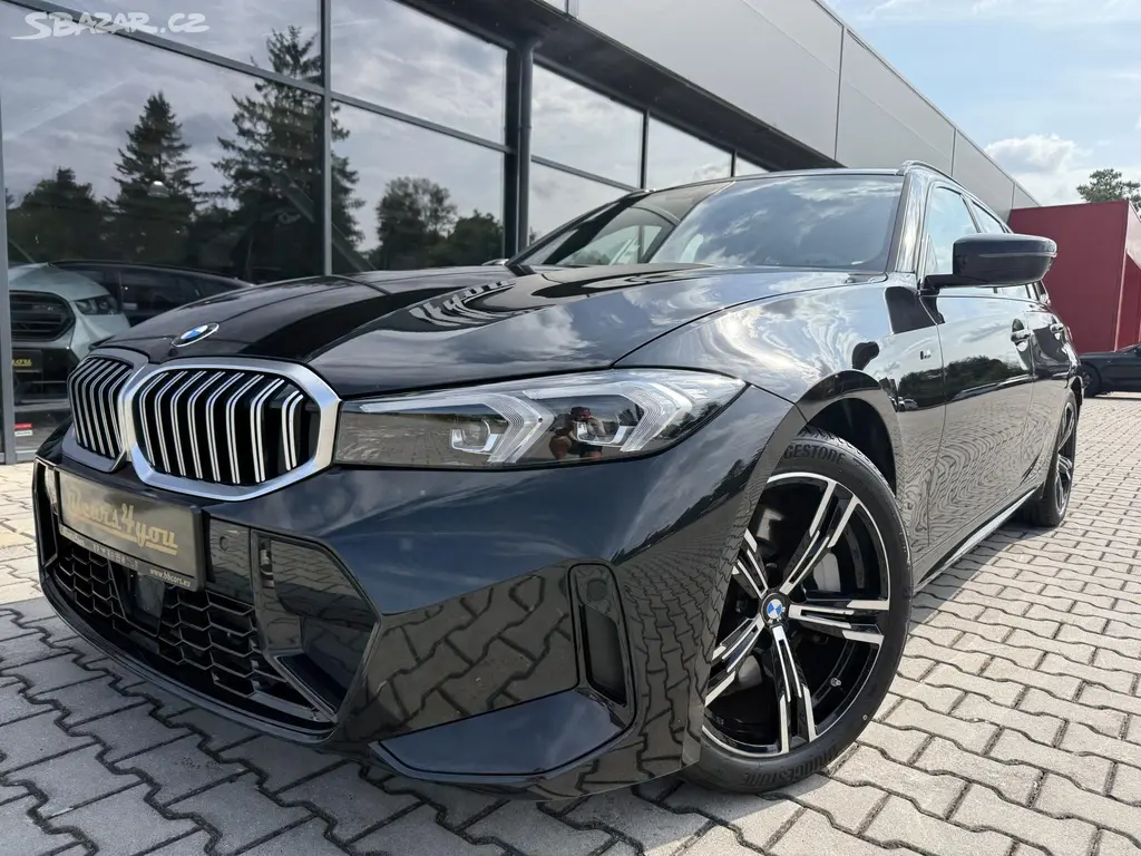 BMW Řada 3, 330i XDRIVE 180kW M-PAKET TOP!