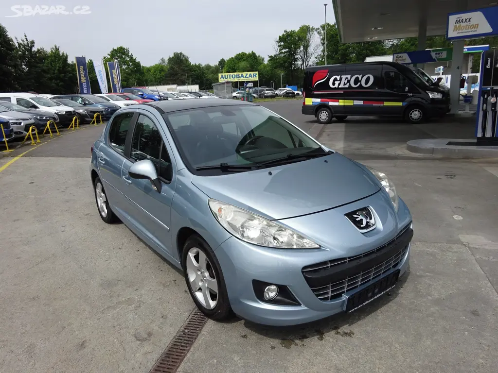 Peugeot 207 1,6 HDI, NOVÉ ROZVODY, PANORAMA - fotka 3
