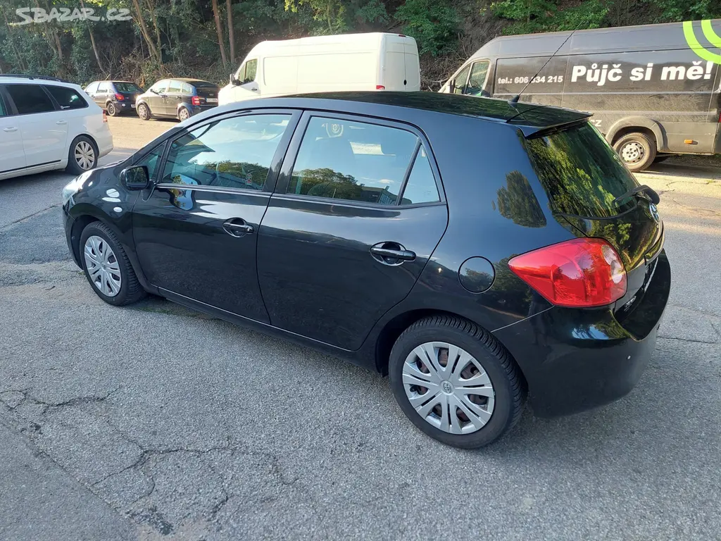 Toyota Auris 1.4 16V, 71kw, benzin, rok 2007... - fotka 3