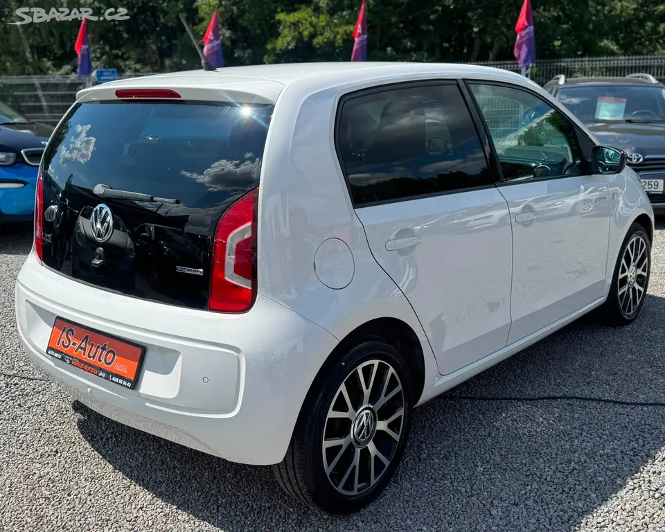 Volkswagen UP! 1.0 44KW / Servisní knížka - fotka 5