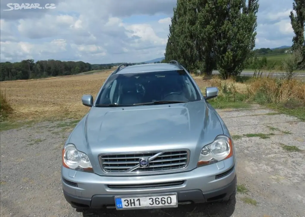 Volvo XC90 2,4 D5D 136 kW CZ Serviska nafta - fotka 4