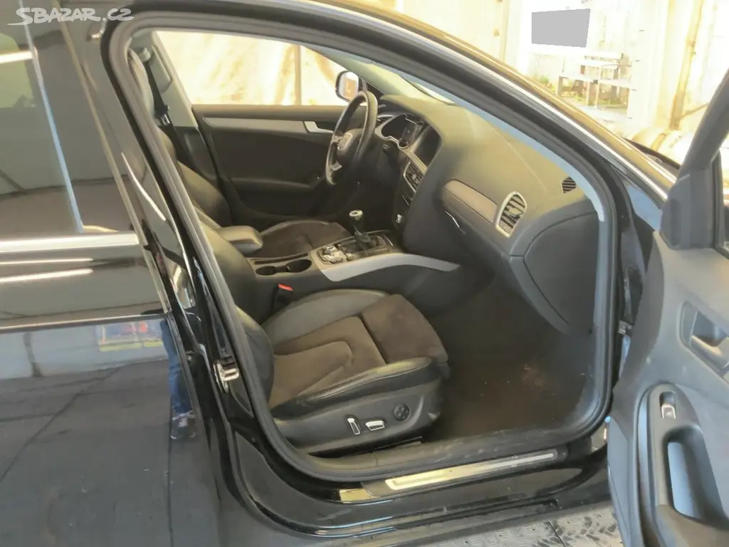 Audi A4, 2.0Tdi 140KW ALCANTRA TAŽNÉ - fotka 4