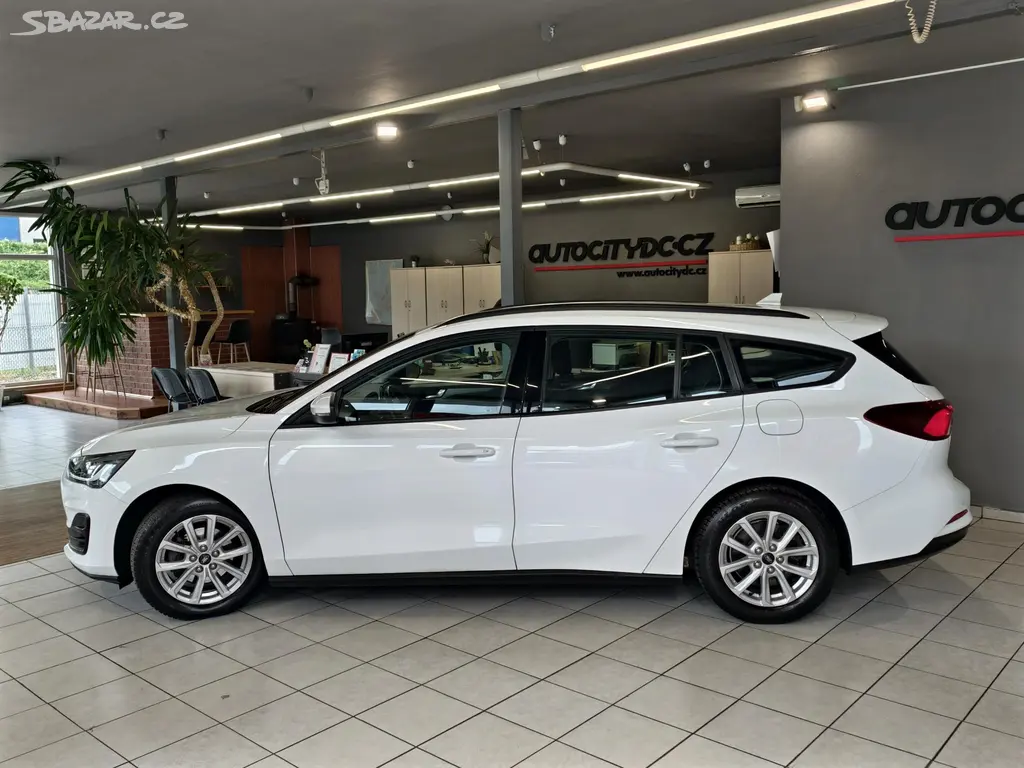 Ford Focus, 1.5 EcoBlue LED, LANE, ČR, DPH - fotka 4