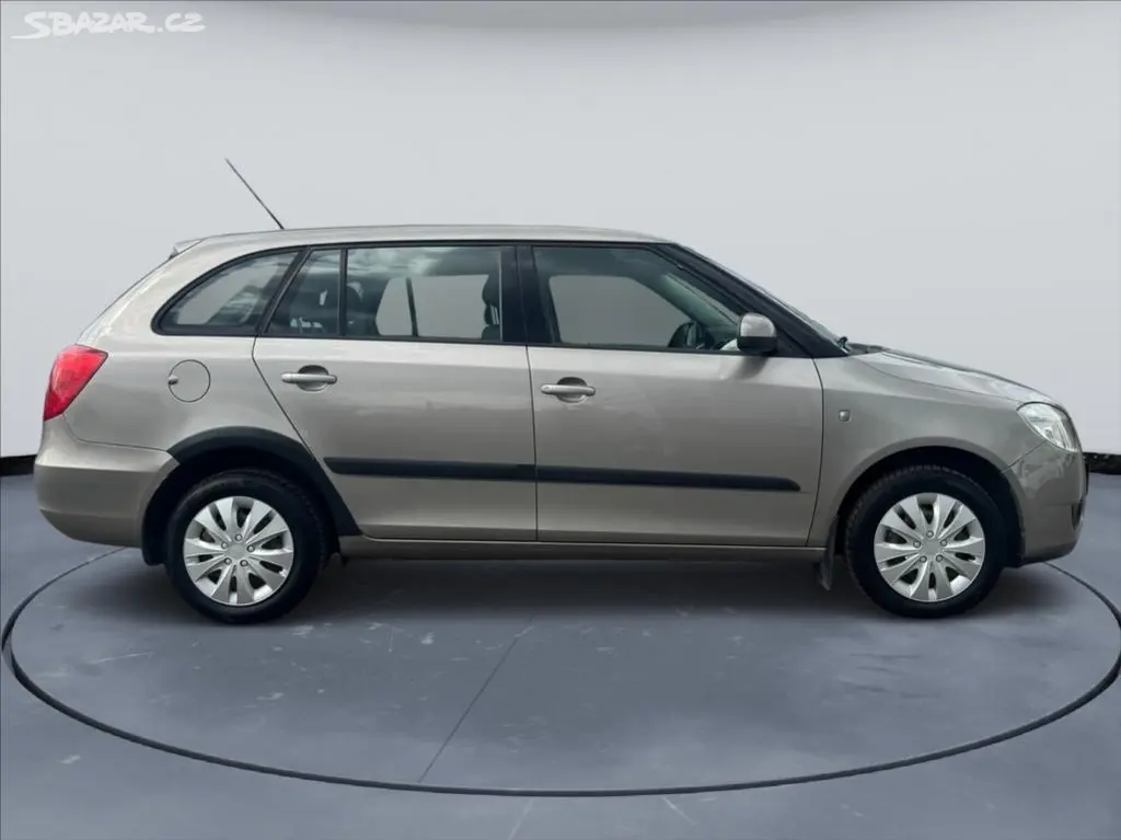 Škoda Fabia, 1,2 HTP - fotka 4