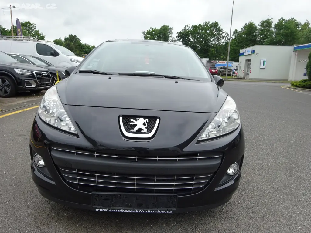 PEUGEOT 207 1,6 HDI, GARANCE KM, PANORAMA - fotka 2