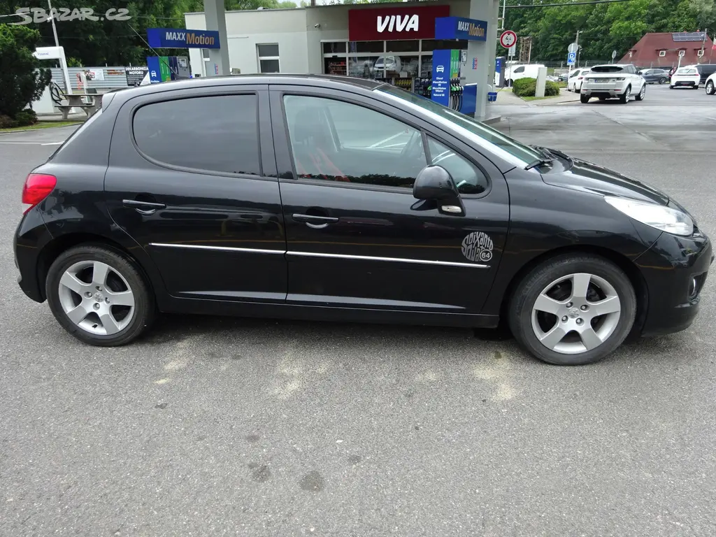 PEUGEOT 207 1,6 HDI, GARANCE KM, PANORAMA - fotka 4