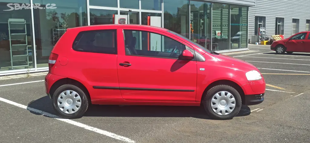 Volkswagen Fox 1.4 51 Kw Benzín - fotka 4