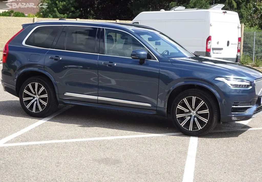 Volvo XC90, 2.0 D5 r.v.-2018 (173kw) SERVISKA - fotka 2