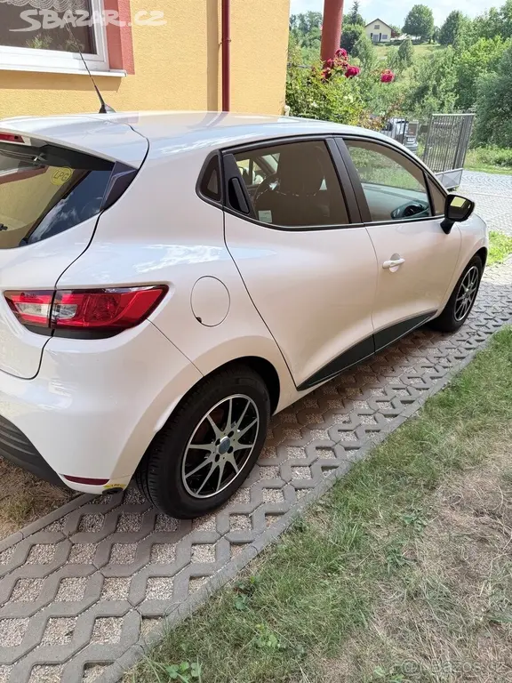 Renault Clio 1,2 16v benzin+LPG - fotka 2