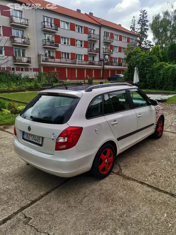 Škoda fabia 2 combi - fotka 4