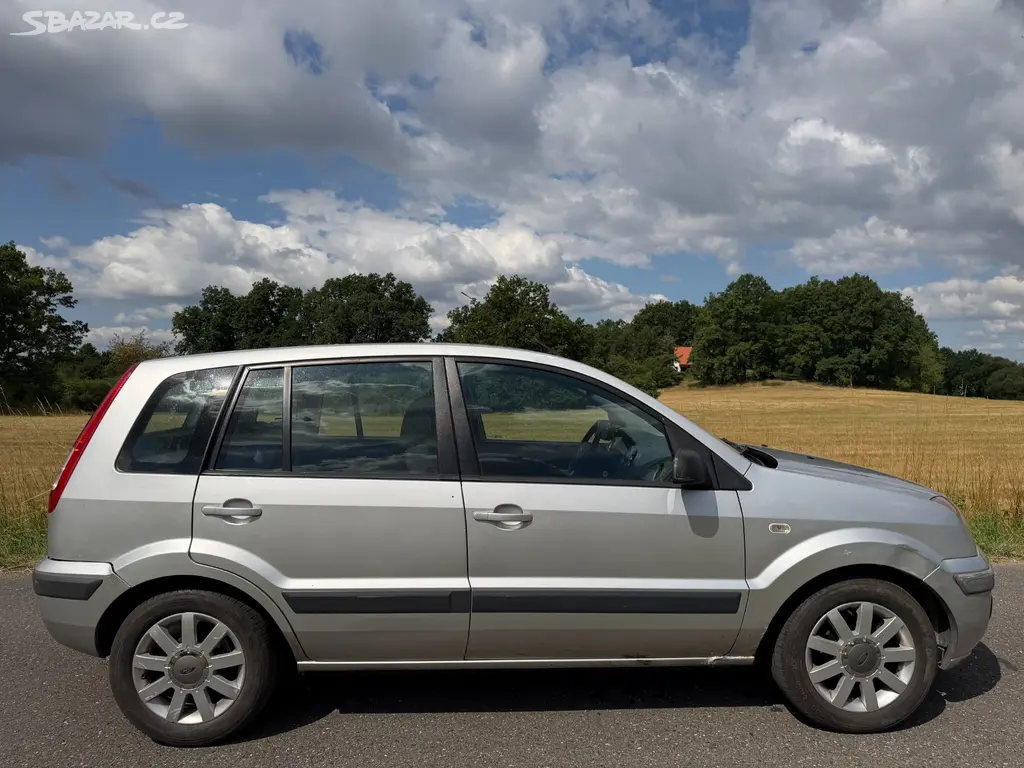 Ford Fusion 1.4i ČR, KLIMA, 126TKM, SERVIS - fotka 6