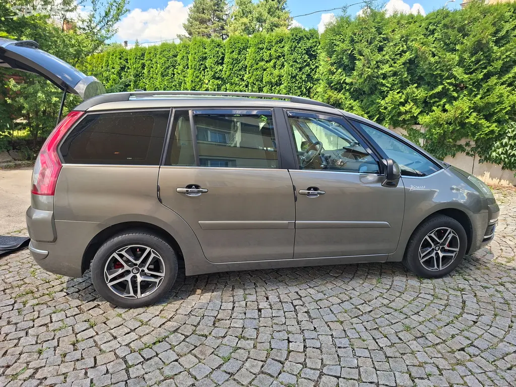 Citroën grant picasso 1,6VTI 88kw 7mist - fotka 3